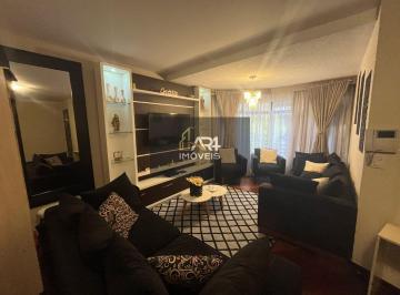Casa · 208m² · 3 Quartos · 4 Vagas · Sobrado Triplex à venda no bairro Uberaba em Curitiba/PR