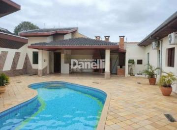 Casa · 340m² · 4 Quartos · 3 Vagas · Casa à venda, 4 quartos, 3 suítes, 3 vagas, Parque São Jorge - Taubaté/SP