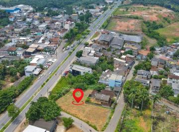 Lote na Rod. Jones dos Santos Neves · Terreno de frente para Rod. Jones dos Santos Neves com 2.568m²