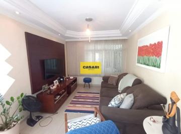 Casa · 146m² · 2 Quartos · 2 Vagas · Sobrado à venda em São Bernardo – 2 suítes, closet, quintal amplo e 2 vagas próximo à Av. Prestes Ma