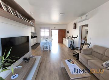 Casa · 143m² · 2 Quartos · 1 Vaga · Casa Moderna e Acanchegante!