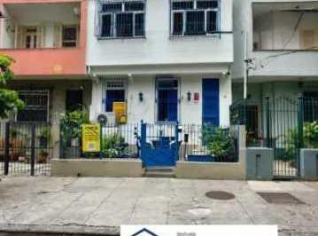 Casa · 300m² · 6 Quartos · Casa de rua : Duplex / Residencial / Botafogo