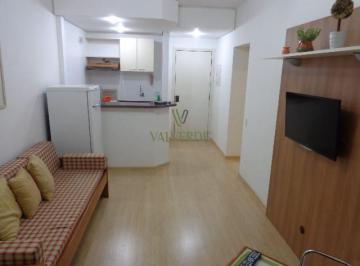 dpv9eo2oge4odbmyjjhyjq5_md · Flat confortável ótima localização