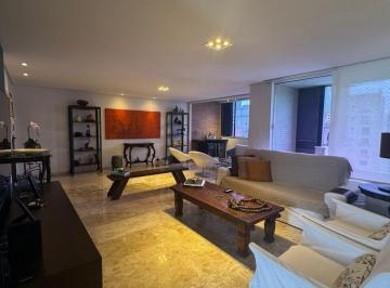 Apartamento · 200m² · 4 Quartos · 2 Vagas · Apartamento à venda 200m² 4 Quartos suíte Nascente Andar Alto 02 Vags no Canela