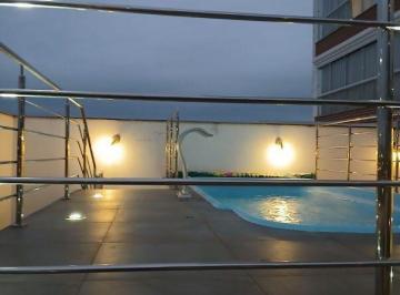 Apartamento · 220m² · 2 Quartos · 2 Vagas · Apartamento diferenciado de 2 dormitórios sendo uma suíte Mobiliado com piscina privativa no Bairro 