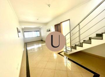 274dbd94ecae882deb3aa53b7a14cd5c1731f66d · Sobrado 3 Dormitórios (1 Suíte), 2 Vagas e Escritório – Excelente Localização