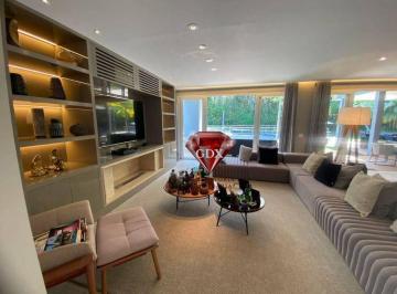 f7a8f983fc1ae7ed33acc365fc572b496e495a58 · Casa na Fazenda Boa Vista