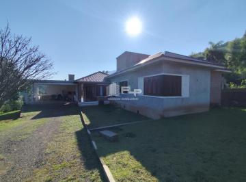 Casa · 169m² · 2 Vagas · CASA COM AMPLO TERRENO NO BOM FIM ALTO