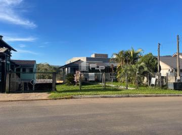 Casa · 208m² · 2 Vagas · CASA AMPLA NO BAIRRO MATIEL