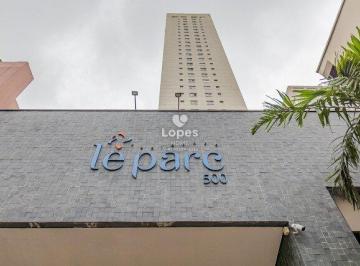 Apartamento de 2 quartos, Curitiba · Apartamento com 2 quartos no Centro no edifício Le Parc