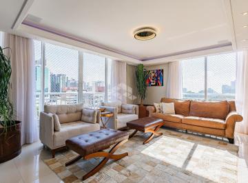 Apartamento · 101m² · 2 Quartos · 2 Vagas · Apartamento impecável, em andar alto, a poucos metros do Parcão