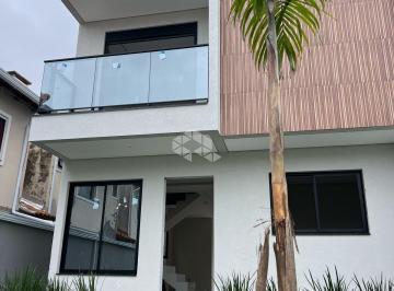Casa · 124m² · 4 Quartos · 2 Vagas · Casa geminada duplex 4 dormitórios com 1 suíte no Rio Vermelho