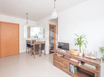 Apartamento · 44m² · 2 Quartos · 1 Vaga · Apartamento de 2 Dormitorios com 1 vaga no Bairro Humaita