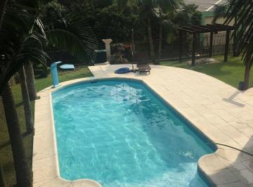 Casa · 456m² · 3 Quartos · 2 Vagas · Casa 3 dormitórios, 1 suite, 4 banheiros, 1 escritorio, área de serviço, piscina, aceita financiamen