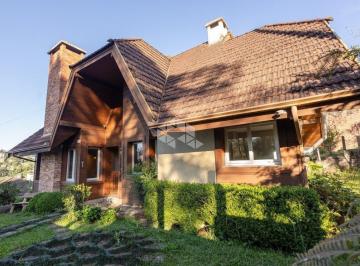 Casa · 190m² · 2 Quartos · 2 Vagas · Casa com 200m² privativos no Vale das Colinas em Gramado