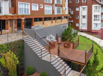 Apartamento · 83m² · 2 Quartos · 2 Vagas · Apartamento 2 dormitorios em Gramado na Residencial Vivendas do Bosque pronto para morar ou investir