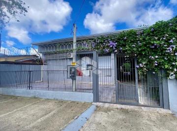 Casa · 200m² · 4 Quartos · 5 Vagas · Casa Residencial com 4 quartos, 1 suite ,5 vagas ,200 m2. , Bairro Jd. Ipiranga em Porto Alegre.