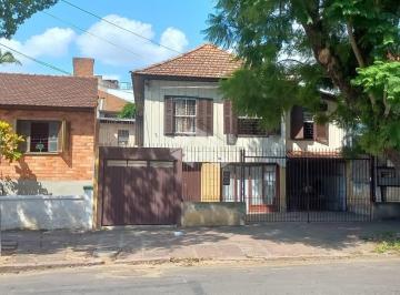 Casa · 200m² · 3 Quartos · 3 Vagas · Terreno na Chácara das Pedras
