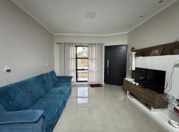 Casa · 130m² · 3 Quartos · 3 Vagas · Casa 3 dormitórios, sendo 1 suite em santa cruz do sul!