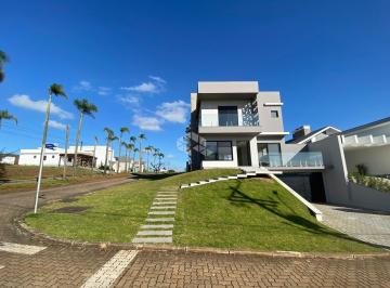 Casa · 208m² · 3 Quartos · 2 Vagas · CASA COM 3 QUARTOS/SUÍTE