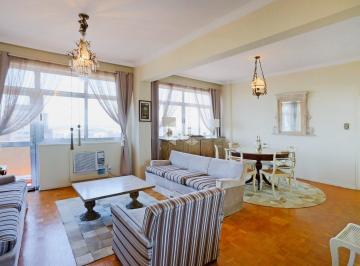 Apartamento · 123m² · 2 Quartos · 1 Vaga · apartamento mobiliado com 2 quartos 1vaga de garagem, no Centro Histórico de Porto Alegre