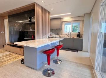 Apartamento · 141m² · 3 Quartos · 24 Vagas · Apartamento semimobiliado com 3 dormitórios, suíte e 4 vagas no Madureita