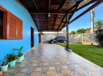 Casa · 120m² · 3 Quartos · Casa 3 dormitórios, sala, cozinha, garagem fechada, terreno murado e gradeado.