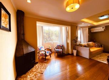 Apartamento · 77m² · 2 Quartos · 1 Vaga · Apartamento de 2 dormitórios sendo 1 suíte, localizado no centro de Gramado.