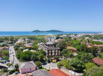 Apartamento · 54m² · 1 Quarto · 1 Vaga · Lofts disponiveis para venda a poucos metros da Praia do Campeche