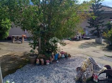 Casa · 100m² · 3 Quartos · Casa com 3 quartos/dormitórios no bairro Praia de Fora, em Palhoça- SC