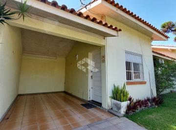 Casa · 75m² · 2 Quartos · 1 Vaga · Linda Casa Geminada em Capão Novo - Próxima ao Mar!