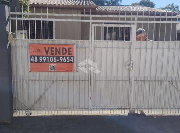 Casa · 130m² · 3 Quartos · 3 Vagas · Casa 3 dormitórios com 1 suíte nos Ingleses