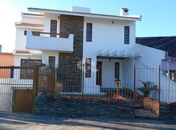 Casa · 284m² · 3 Quartos · 2 Vagas · Casa de 3 dormitorios no Bairro Sao José na cidade de Santa Maria
