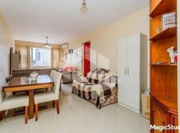 Apartamento · 69m² · 2 Quartos · Apartamento à venda semi mobiliado com 2 dormitórios no bairro Santana em Porto Alegre/RS.