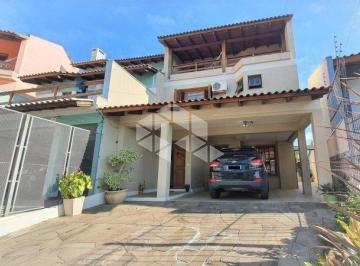 Casa · 229m² · 3 Quartos · 4 Vagas · Casa com pátio e piscina no Bairro Espirito Santo/Altos do Ipê