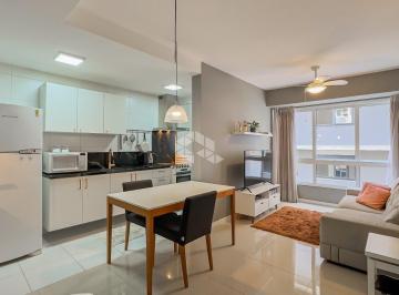Apartamento · 44m² · 1 Quarto · 2 Vagas · Apartamento de 1 dormitório com 44m2 á venda no bairro Petrópolis