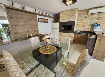 Casa · 126m² · 3 Quartos · 2 Vagas · Casa a venda com 126m², 03 dormitórios sendo 01 suíte na Hípica, próximo a Edgar Pires de Castro