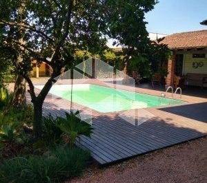 Casa · 311m² · 4 Quartos · 2 Vagas · Residência plana próximo ao Centro de Ivoti