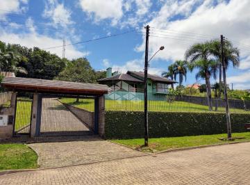 Casa · 220m² · 3 Quartos · Casa com 3 dormitórios (1 suíte), linda vista panorâmica para o Vale dos Sinos e Ivoti.