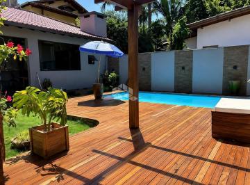 Casa · 203m² · 3 Quartos · 2 Vagas · Residência Seminova em Ivoti