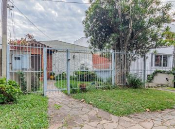 Casa · 130m² · 3 Quartos · 2 Vagas · Casa 3 dormitórios e piscina no Chácara das Pedras