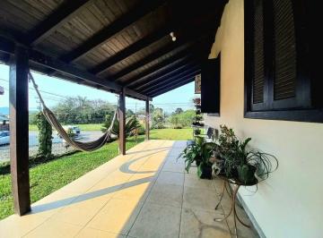 Casa · 70m² · 2 Quartos · 2 Vagas · Casa plana, 2 dormitórios, sala, cozinha, 1 banheiro, Estância Velha.