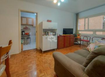 Apartamento · 60m² · 2 Quartos · 1 Vaga · Apartamento de 2 dormitórios no bairro Centro Histórico com garagem escriturada. Predio com elevador