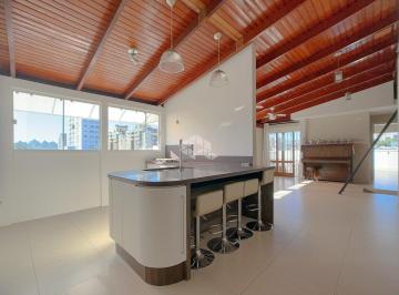 Apartamento · 179m² · 3 Quartos · 1 Vaga · Exclusividade! Cobertura com 3 dormitórios, ampla e iluminada