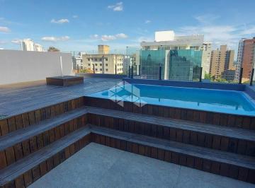 Apartamento · 204m² · 3 Quartos · 2 Vagas · Cobertura reformada com 204,91m² privativos, 3 dormitórios (1 suíte) e vaga dupla coberta, próxima à