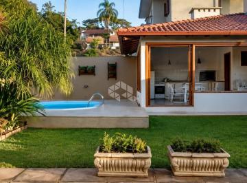 Casa · 204m² · 3 Quartos · Linda casa em Ivoti, localizada no bairro Jardim do Alto, com 204m² de área cons