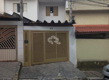Casa · 69m² · 2 Quartos · 1 Vaga · Casa sobrado
