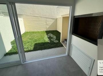 Casa · 133m² · 2 Quartos · 1 Vaga · Casas duplex de 2 quartos à 600 metros da praia dos Ingleses