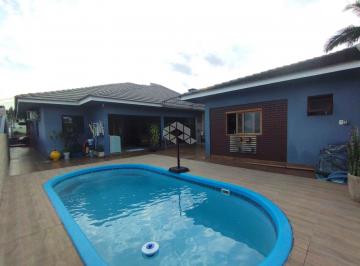 Casa · 198m² · 3 Quartos · 1 Vaga · Casa com 3 dormitórios e piscina no Ana Nery