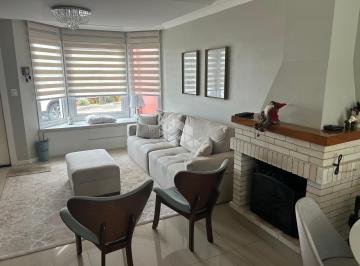 Casa · 108m² · 3 Quartos · 1 Vaga · Casa Geminada com três dormitórios
